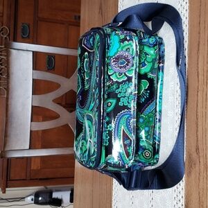 Vera Bradley Vinyl Insulated Blue/Green Paisley Stay Cool Lunch Bag